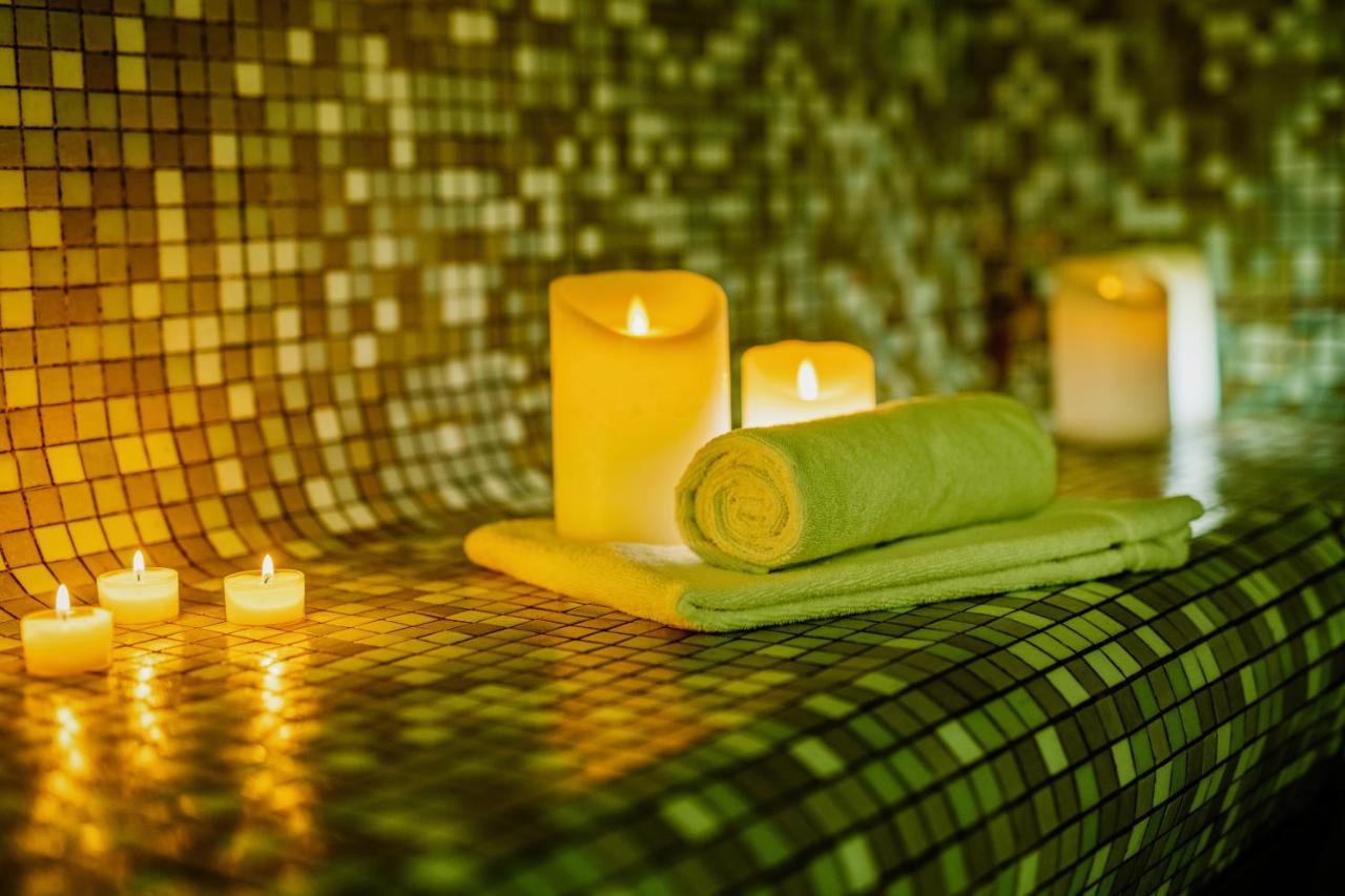 Hotel Valdys Thalasso & Spa - La Baie Douarnenez Exterior photo